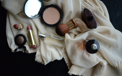 進口化妝品備案代理報關