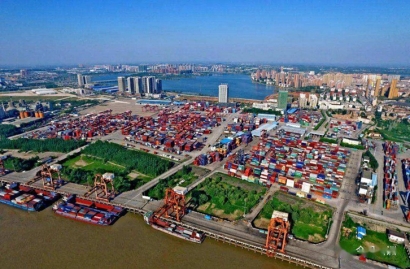 湖北武漢港進口報關公司哪家好？武漢進口清關公司