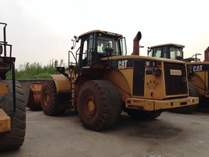 上海進口日本裝載機報關(guān)流程-20年設(shè)備報關(guān)行