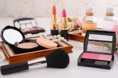 化妝品進(jìn)口清關(guān)稅率是怎樣的呢?