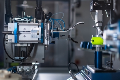 進口二手機床清關代理流程了解多少