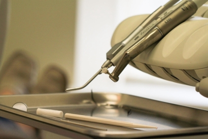 上海醫(yī)療耗材進(jìn)口報關(guān)公司：醫(yī)療器械清關(guān)資質(zhì)